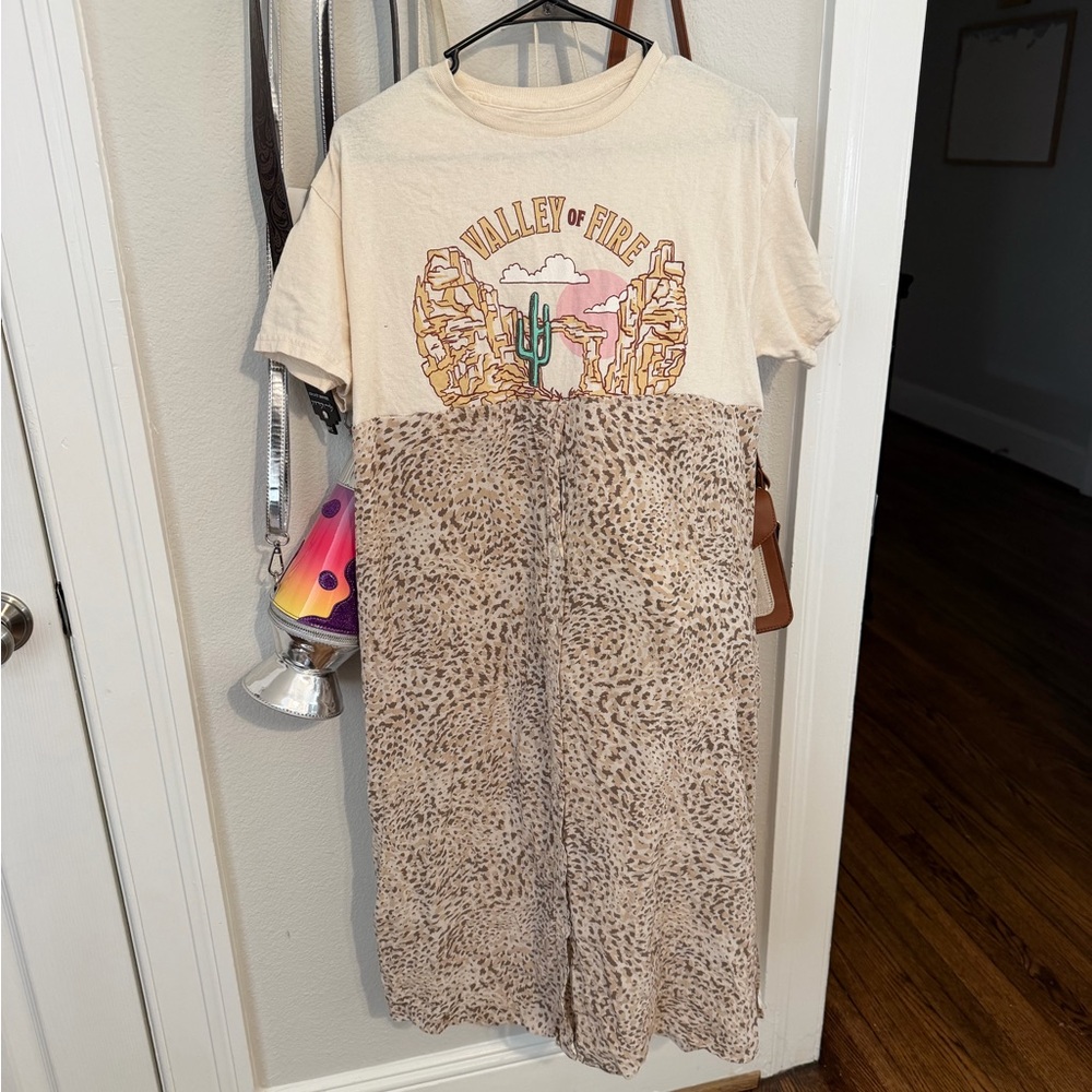 Valley of Fire Graphic Tee Dress